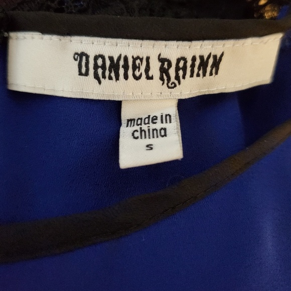 🔹️Crochet Blouse (Daniel Rainn)🔹️ - Picture 6 of 6